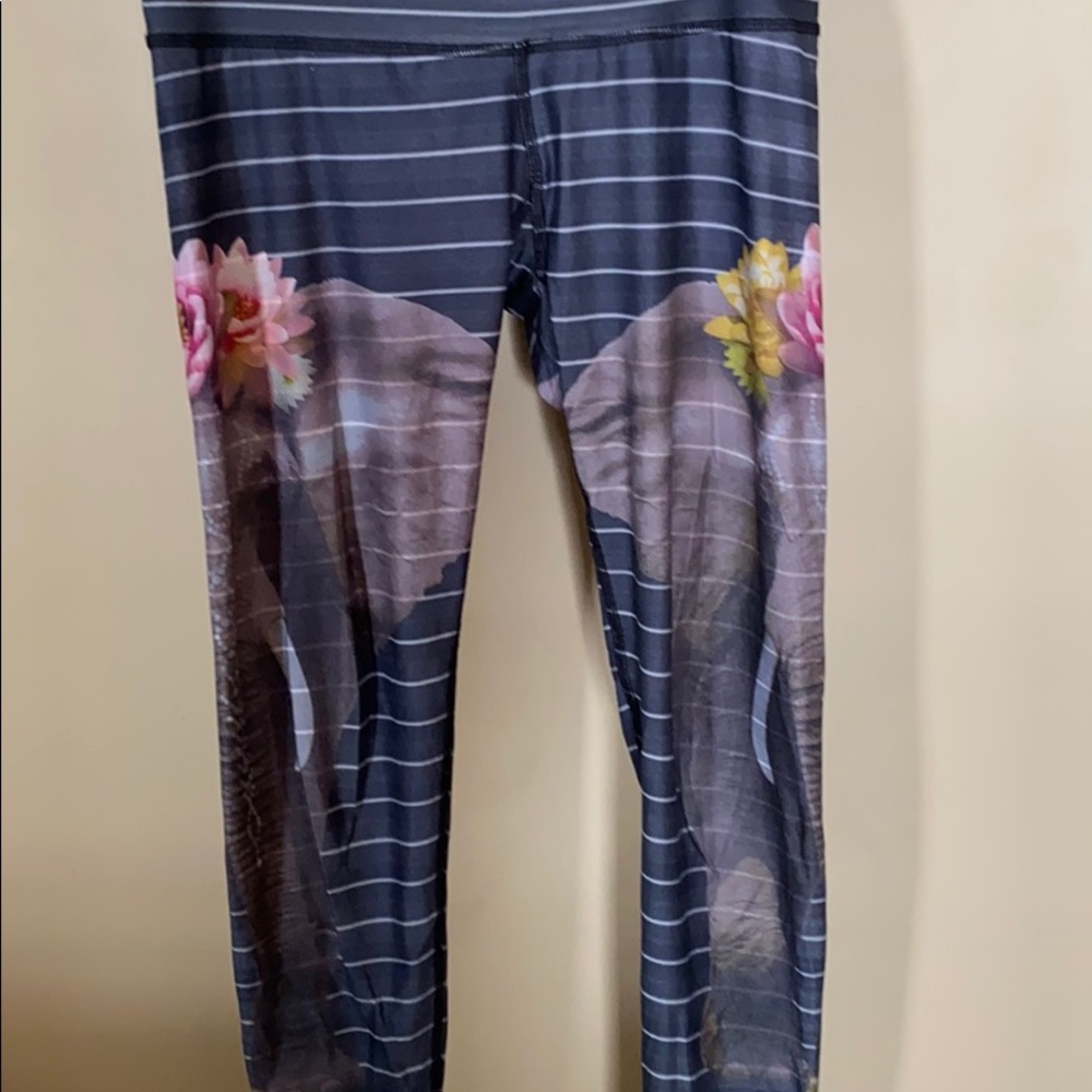 Elephant leggings by Teeki